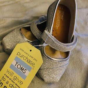 BRAND NEW Tom's Glimmer Silver Girl's Shoes